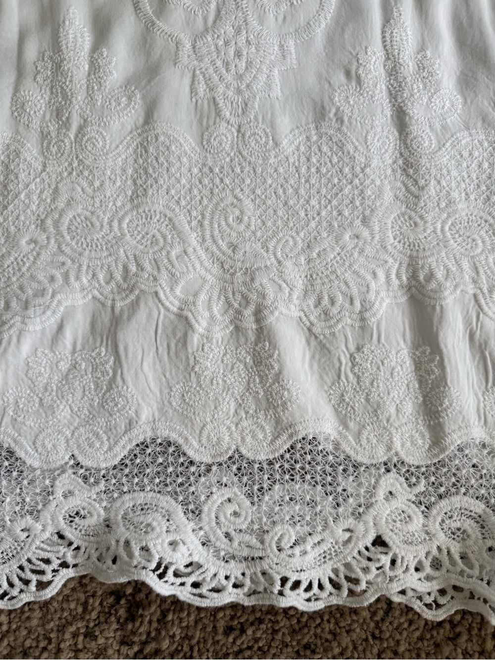 Democracy White Blouse - NWOT - Picture 4 of 5
